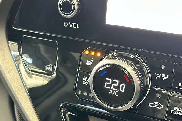 2023 Toyota Kluger Grande AXUH78R