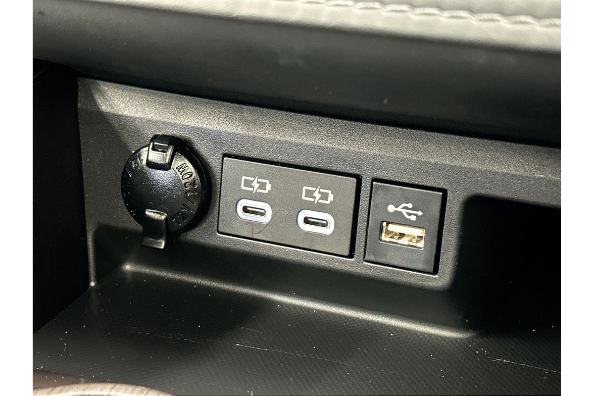 2023 Toyota Kluger Grande AXUH78R