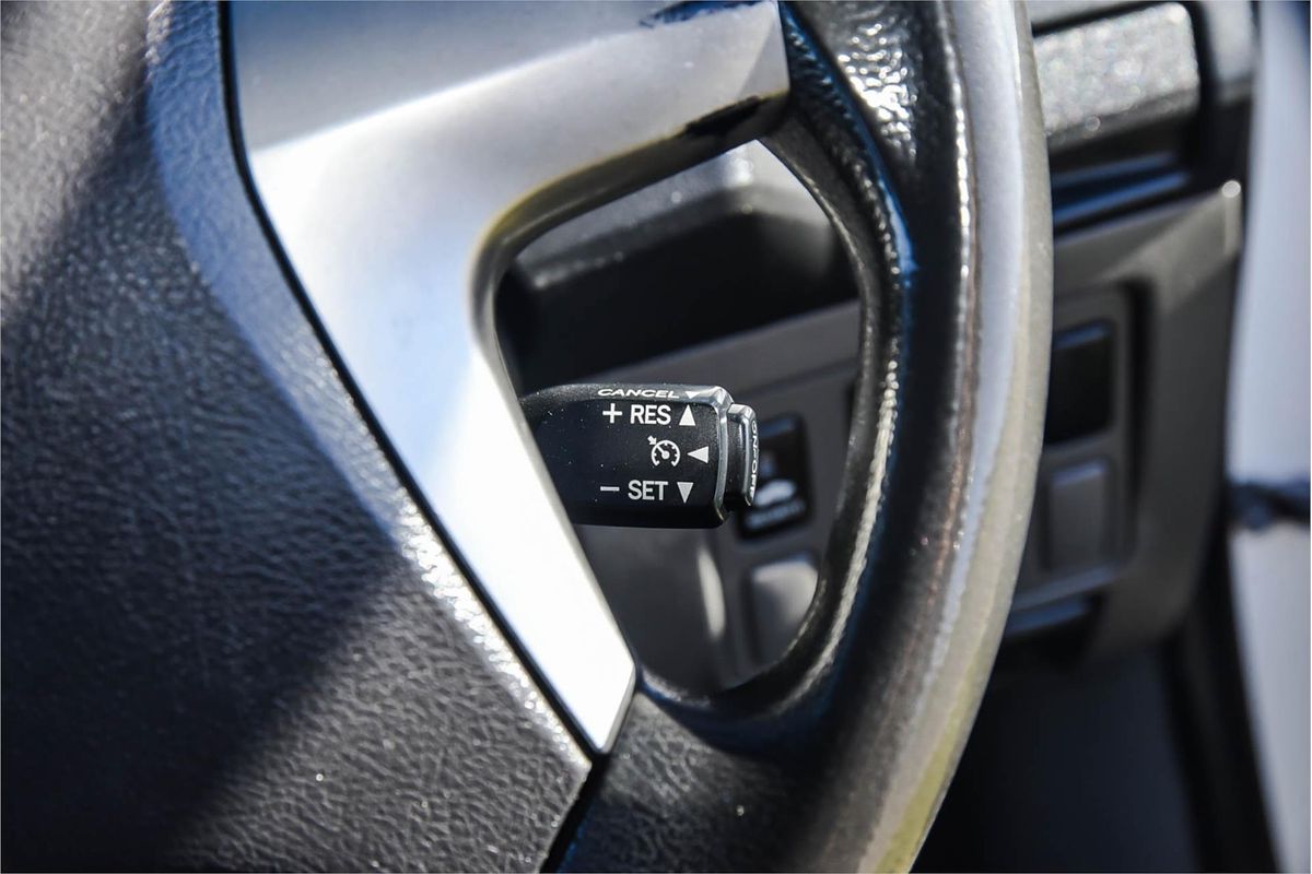 2012 Toyota Hilux SR KUN16R Rear Wheel Drive