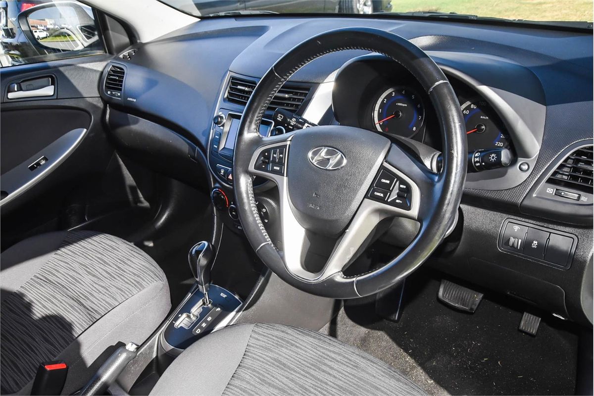 2018 Hyundai Accent Sport RB6