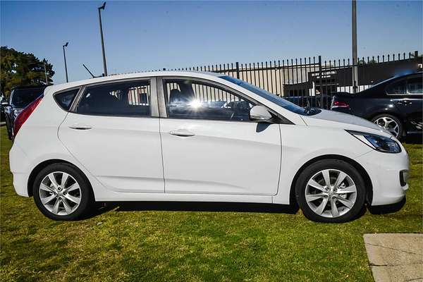 2018 Hyundai Accent Sport RB6