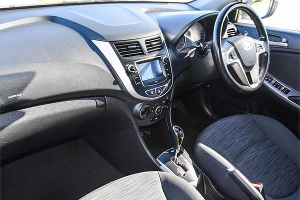 2018 Hyundai Accent Sport RB6