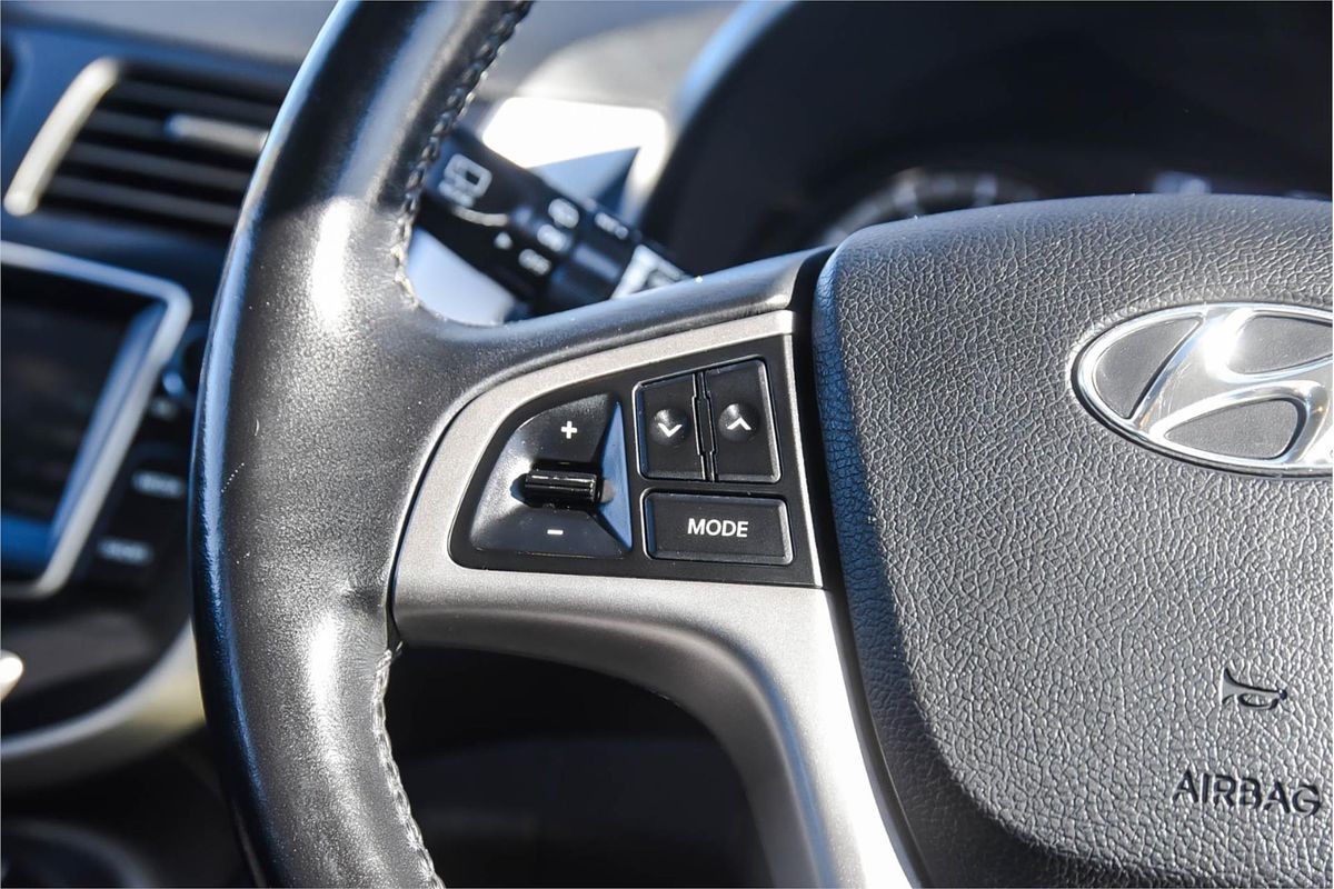 2018 Hyundai Accent Sport RB6