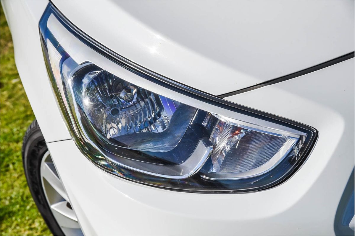 2018 Hyundai Accent Sport RB6