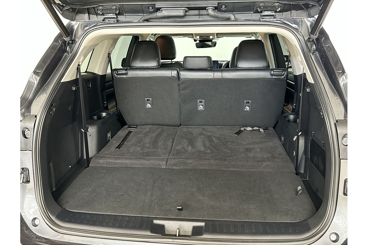 2023 Toyota Kluger Grande AXUH78R