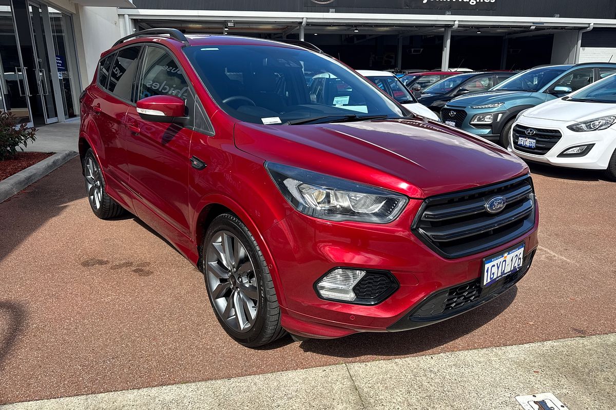 2019 Ford Escape ST-Line ZG
