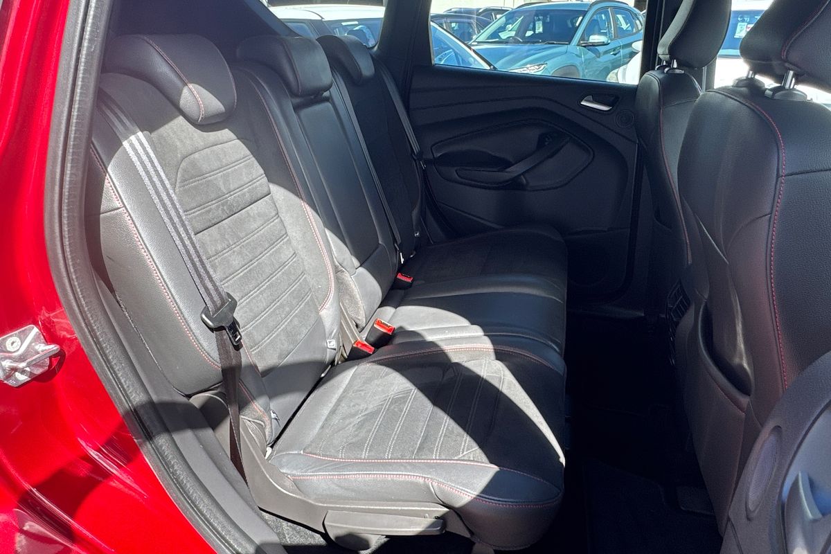 2019 Ford Escape ST-Line ZG