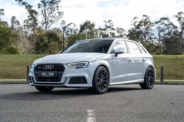 2017 Audi A3 S line 8V