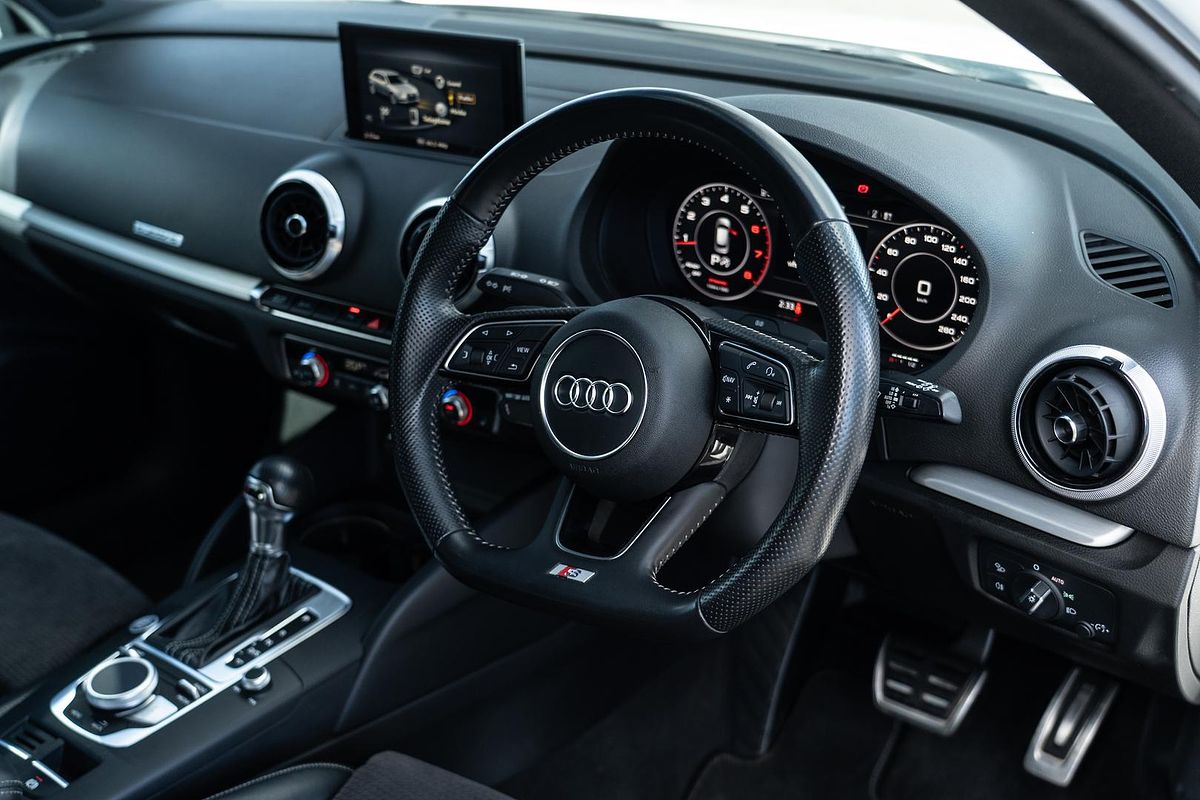2017 Audi A3 S line 8V