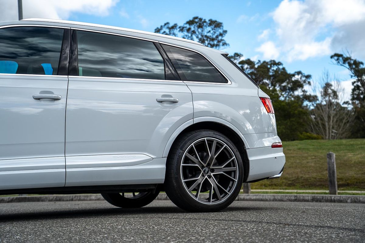 2017 Audi SQ7 TDI 4M