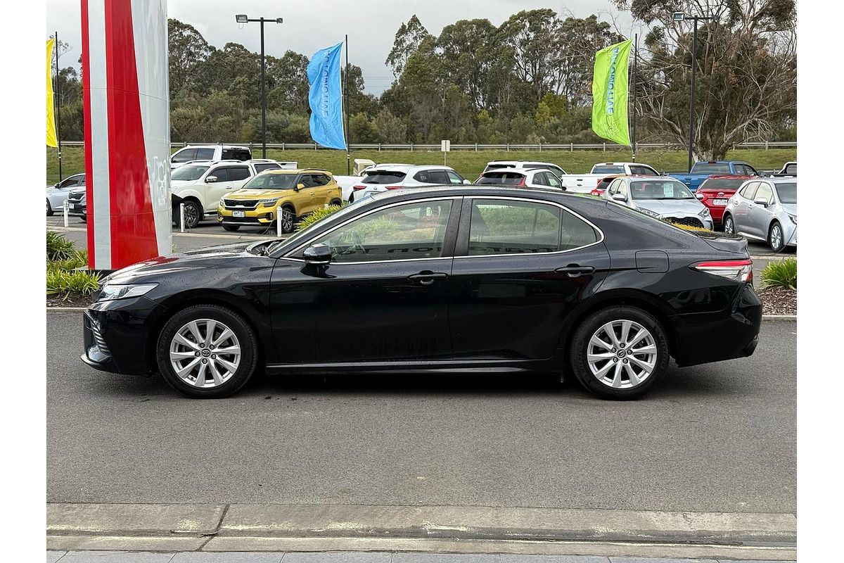 2018 Toyota Camry Ascent ASV70R