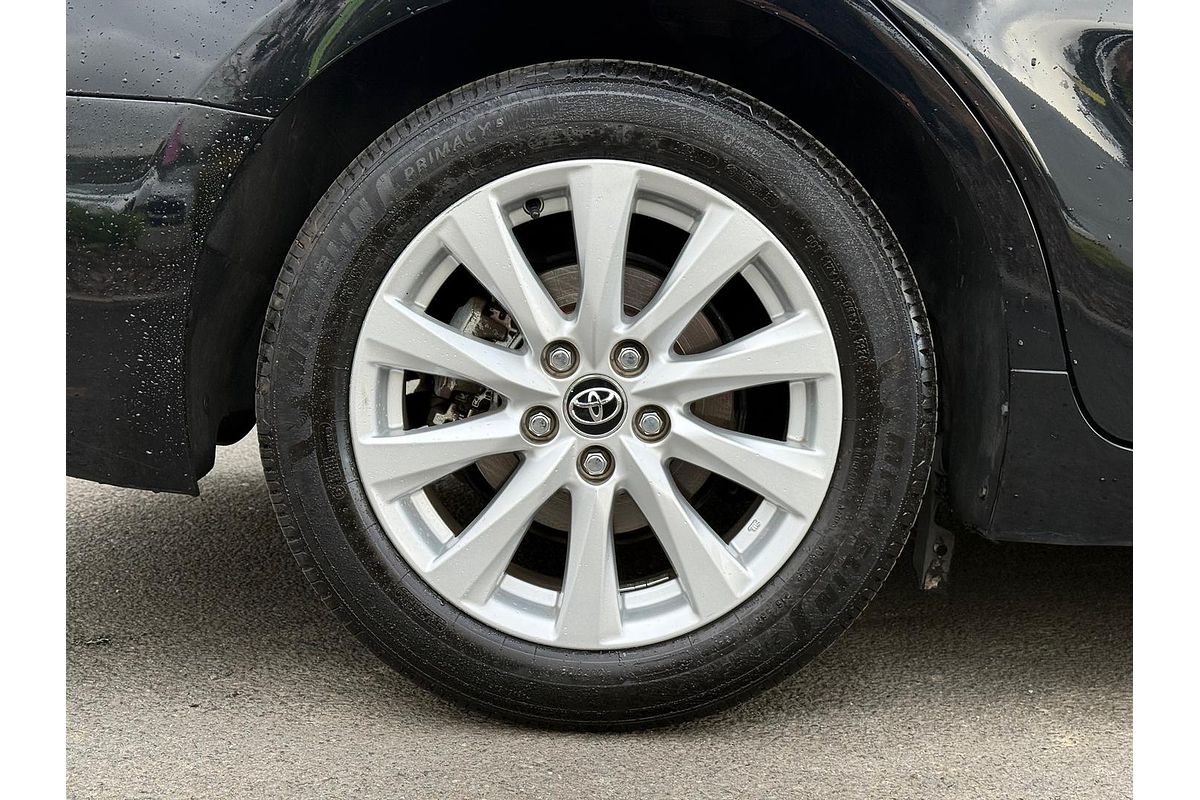 2018 Toyota Camry Ascent ASV70R