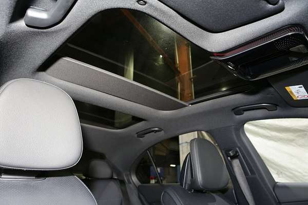 2023 Mercedes-Benz C-Class C200 Edition C W206