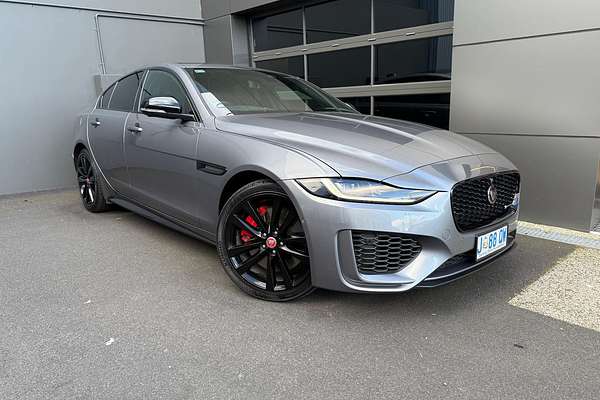 2021 Jaguar XE P300 R-Dynamic Black X760