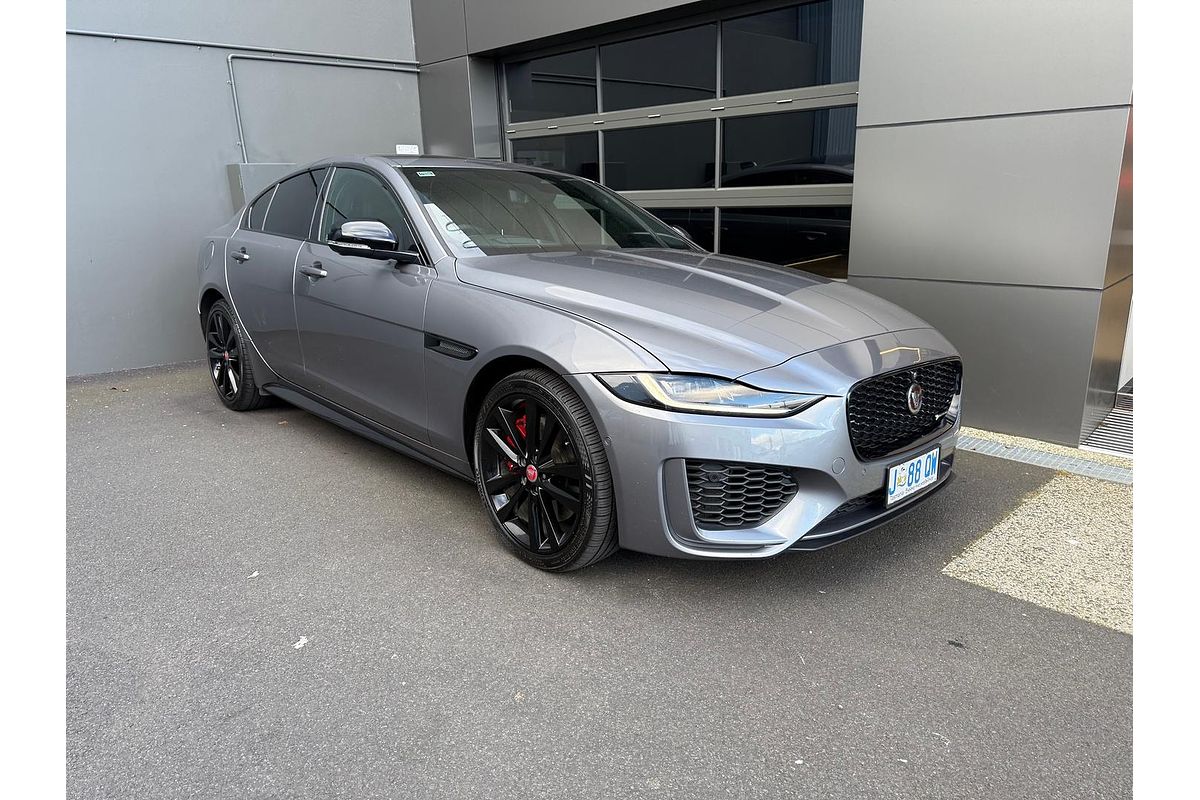 2021 Jaguar XE P300 R-Dynamic Black X760