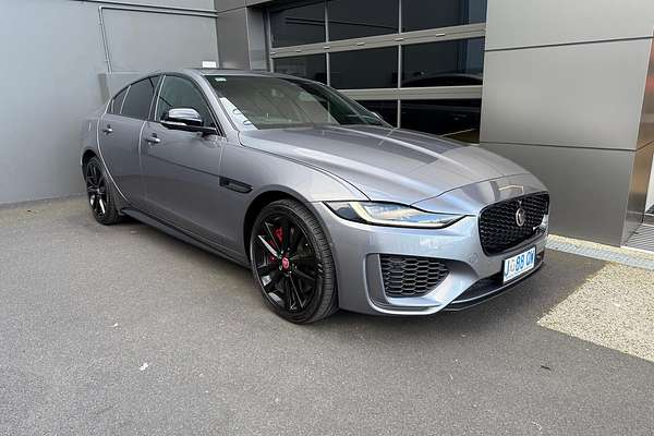 2021 Jaguar XE P300 R-Dynamic Black X760