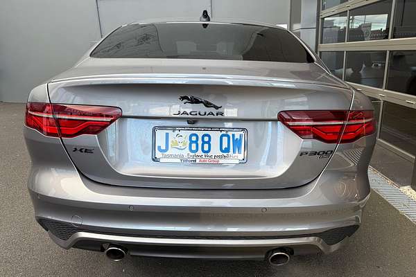 2021 Jaguar XE P300 R-Dynamic Black X760
