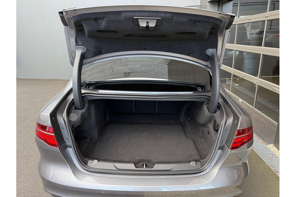 2021 Jaguar XE P300 R-Dynamic Black X760