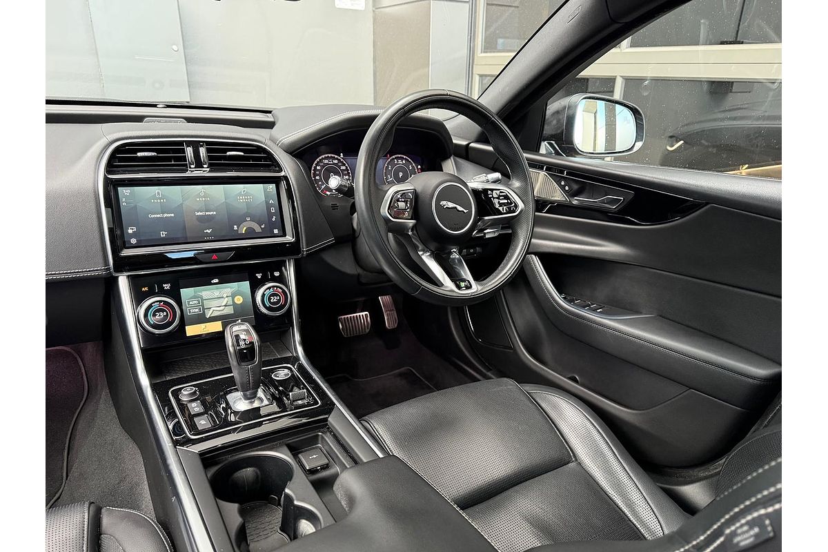 2021 Jaguar XE P300 R-Dynamic Black X760