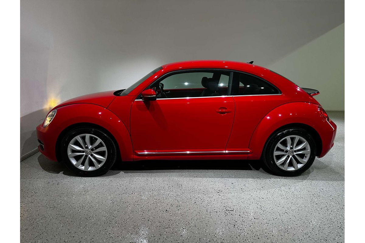 2015 Volkswagen Beetle  1L