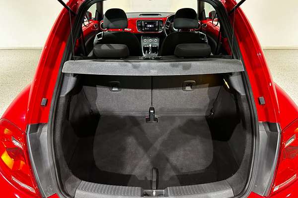 2015 Volkswagen Beetle  1L
