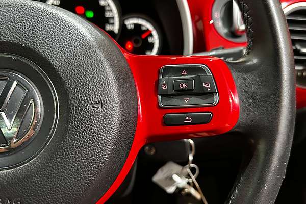 2015 Volkswagen Beetle  1L