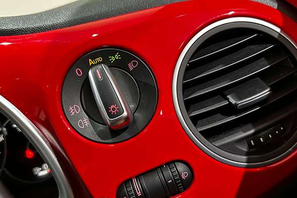 2015 Volkswagen Beetle  1L