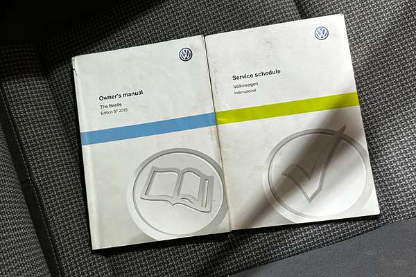 2015 Volkswagen Beetle  1L