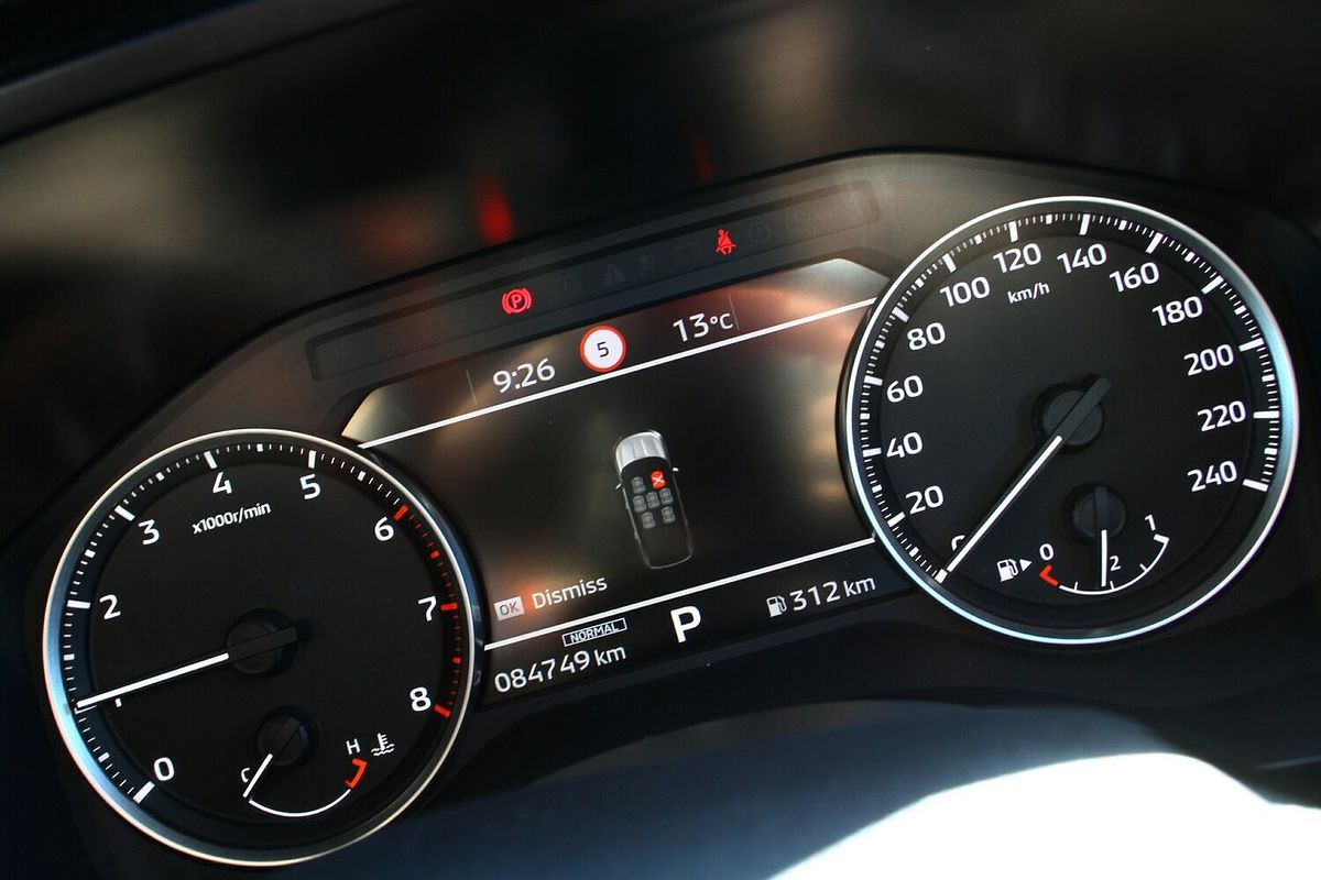 2023 Mitsubishi Outlander LS ZM
