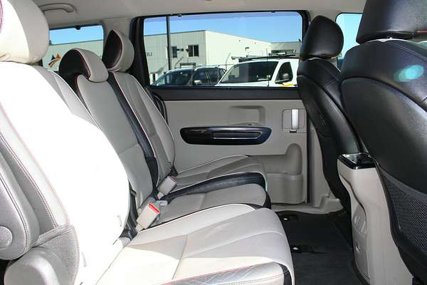 2019 Kia Carnival Platinum YP