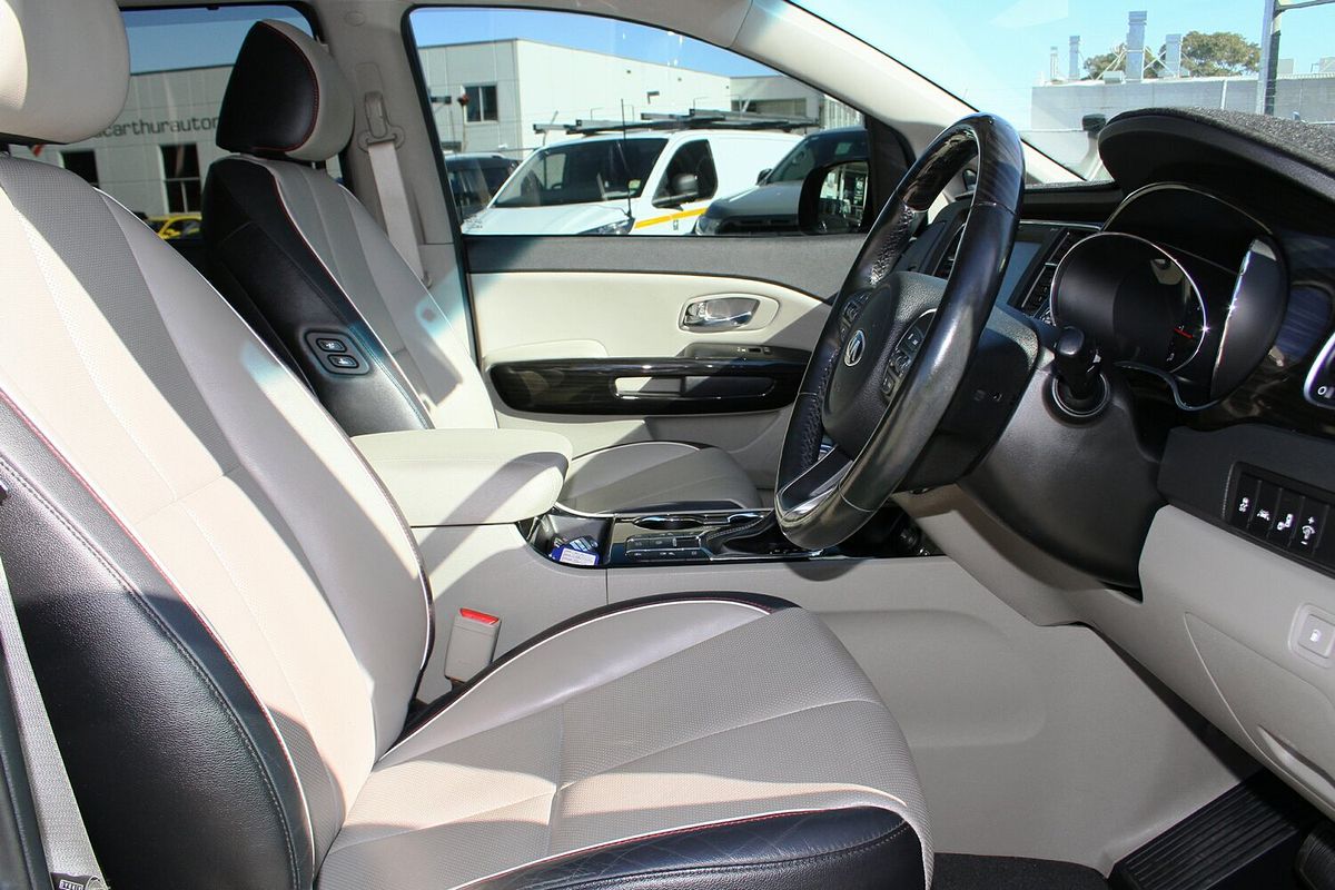 2019 Kia Carnival Platinum YP