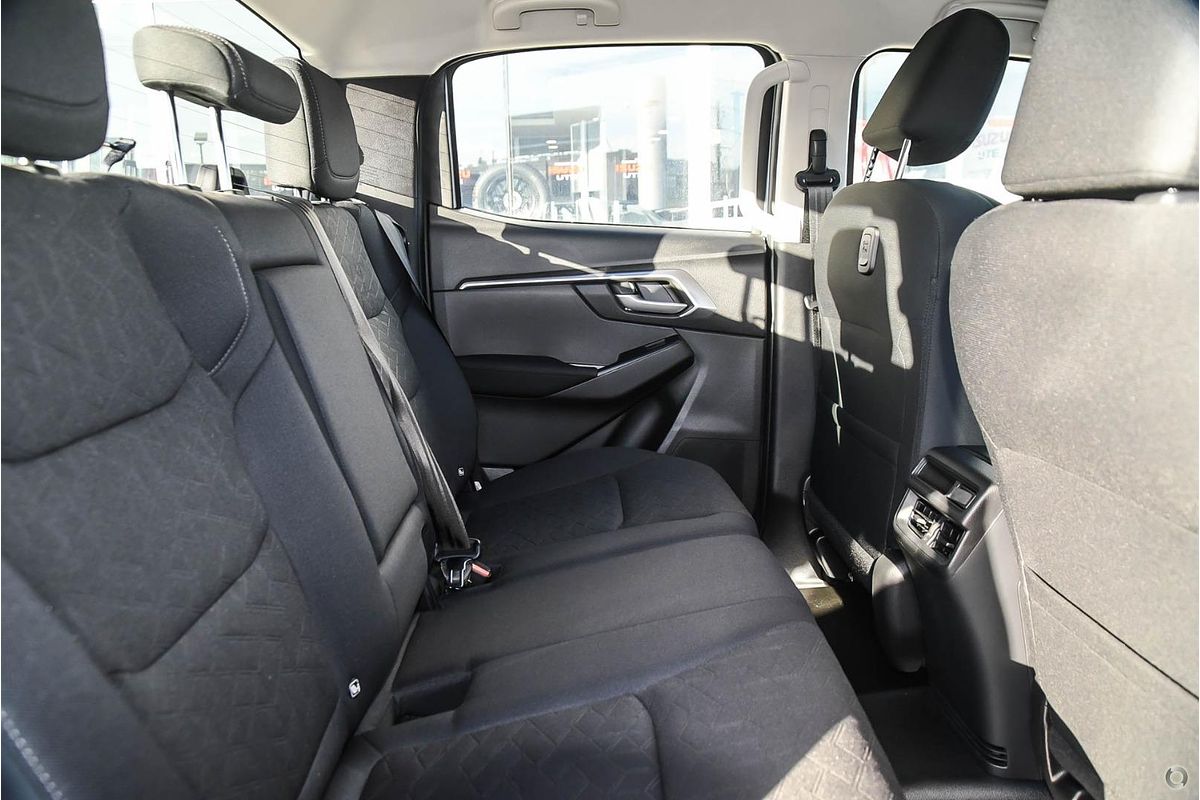 2025 Isuzu D-MAX LS-M 4X4