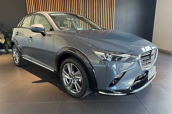 2025 Mazda CX-3 G20 Akari DK