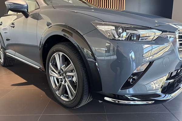 2025 Mazda CX-3 G20 Akari DK