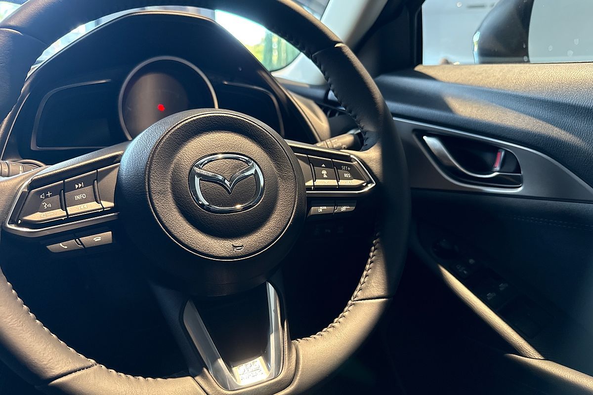 2025 Mazda CX-3 G20 Akari DK
