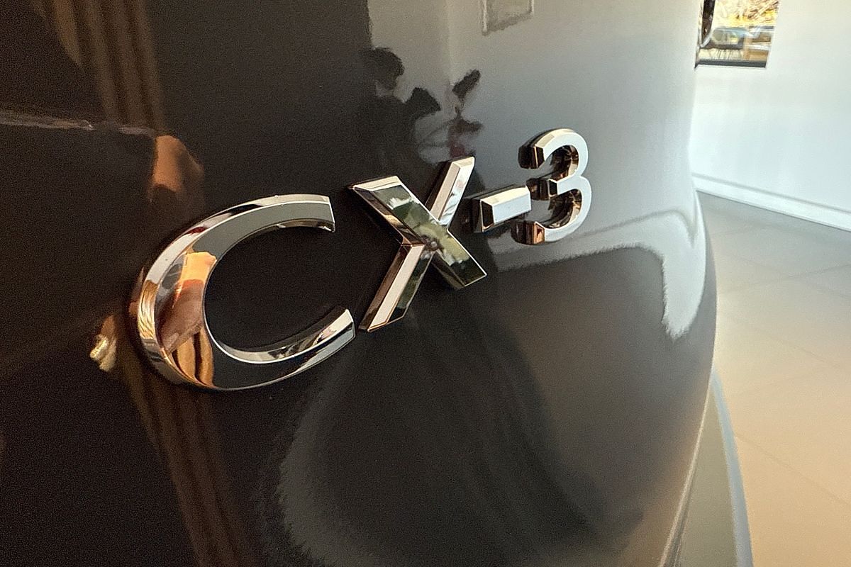 2025 Mazda CX-3 G20 Akari DK