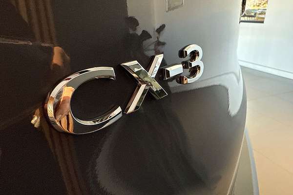 2025 Mazda CX-3 G20 Akari DK