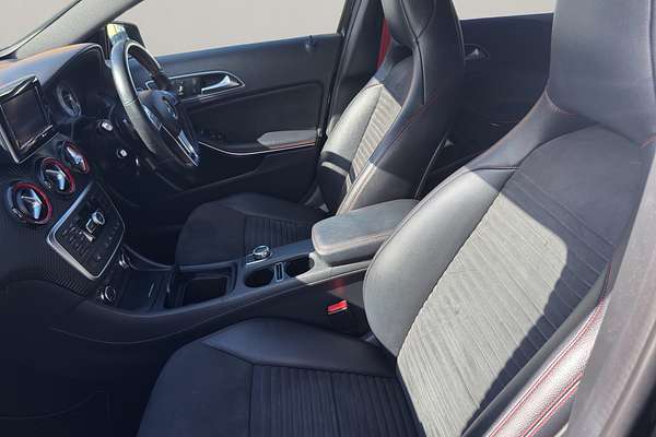 2014 Mercedes-Benz 250 AMG LINE