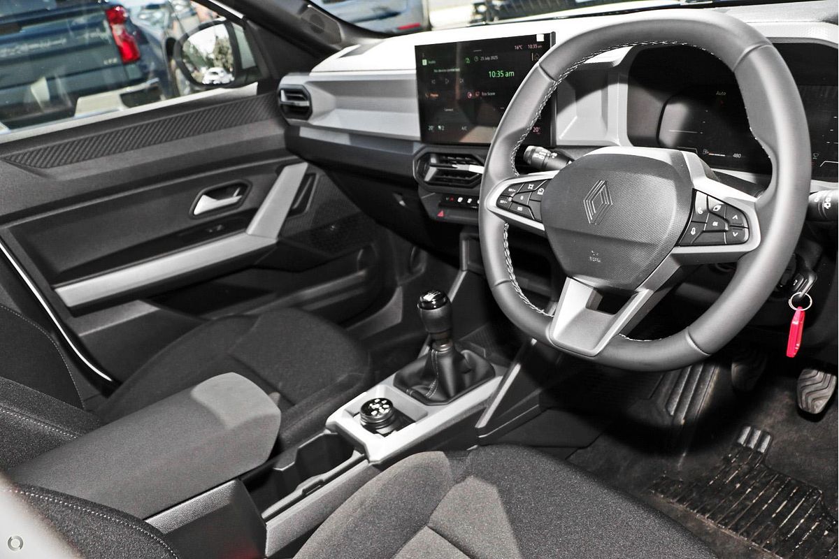 2025 Renault Duster Evolution X1311