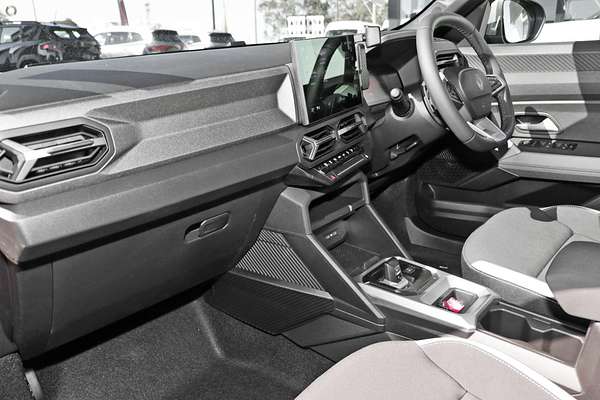 2025 Renault Duster Techno X1311