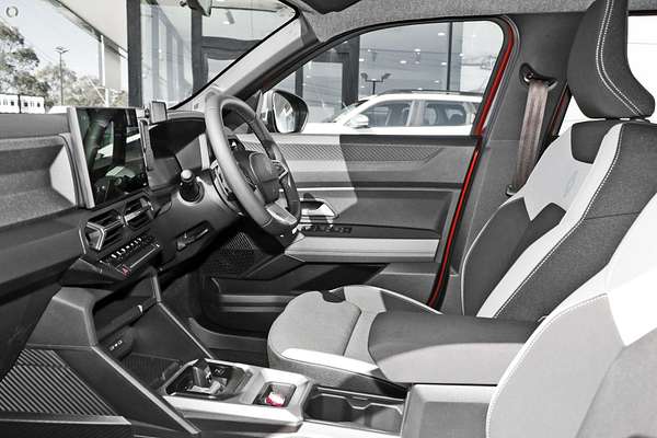 2025 Renault Duster Techno X1311