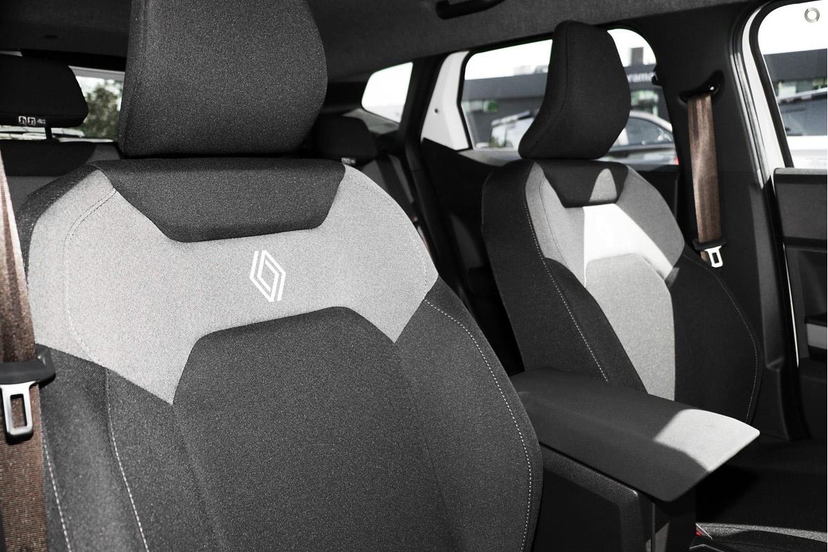 2025 Renault Duster Evolution X1311