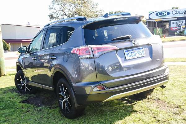 2017 Toyota RAV4 GXL ASA44R