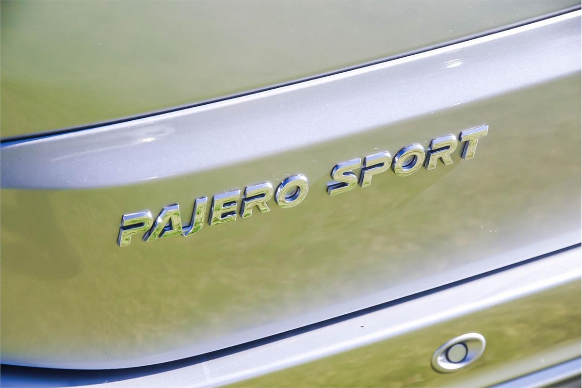 2017 Mitsubishi Pajero Sport GLS QE
