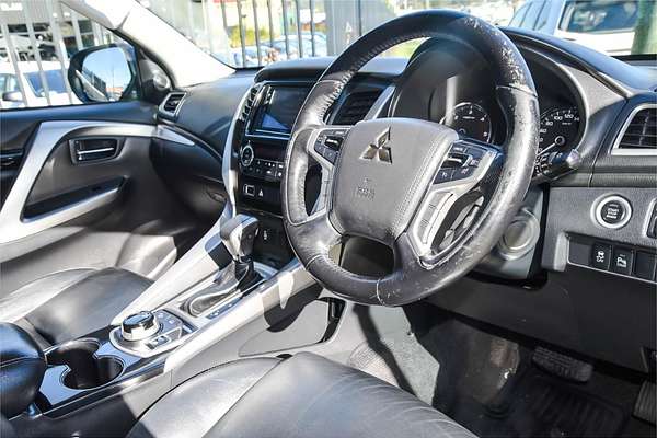 2017 Mitsubishi Pajero Sport GLS QE