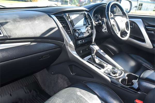2017 Mitsubishi Pajero Sport GLS QE