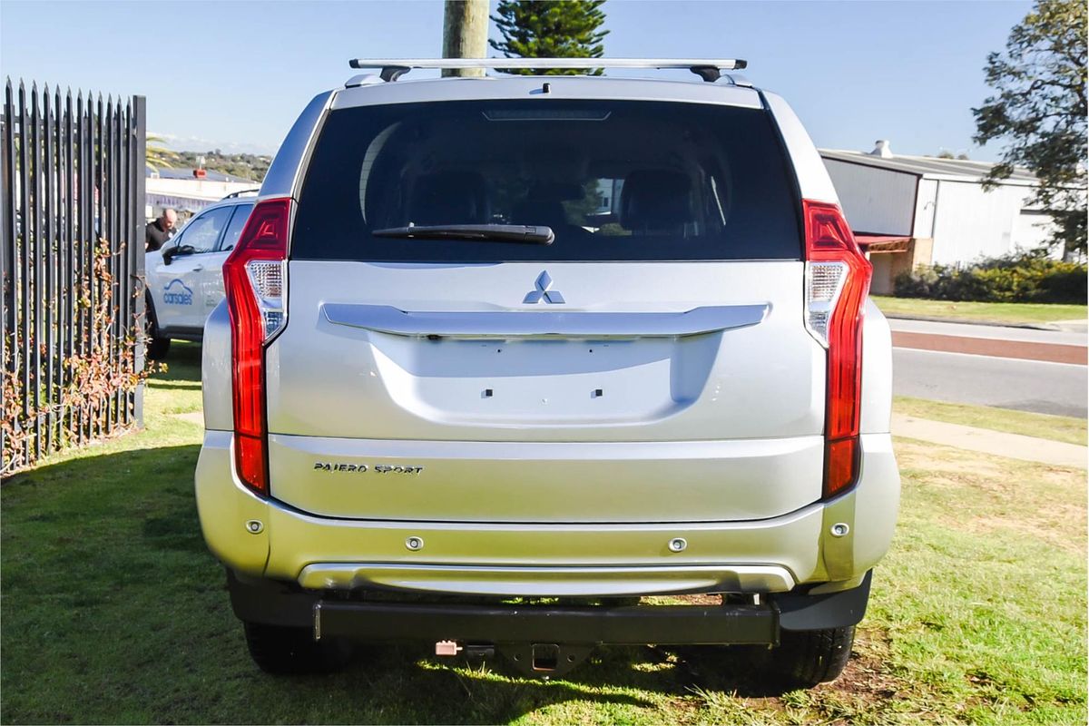 2017 Mitsubishi Pajero Sport GLS QE