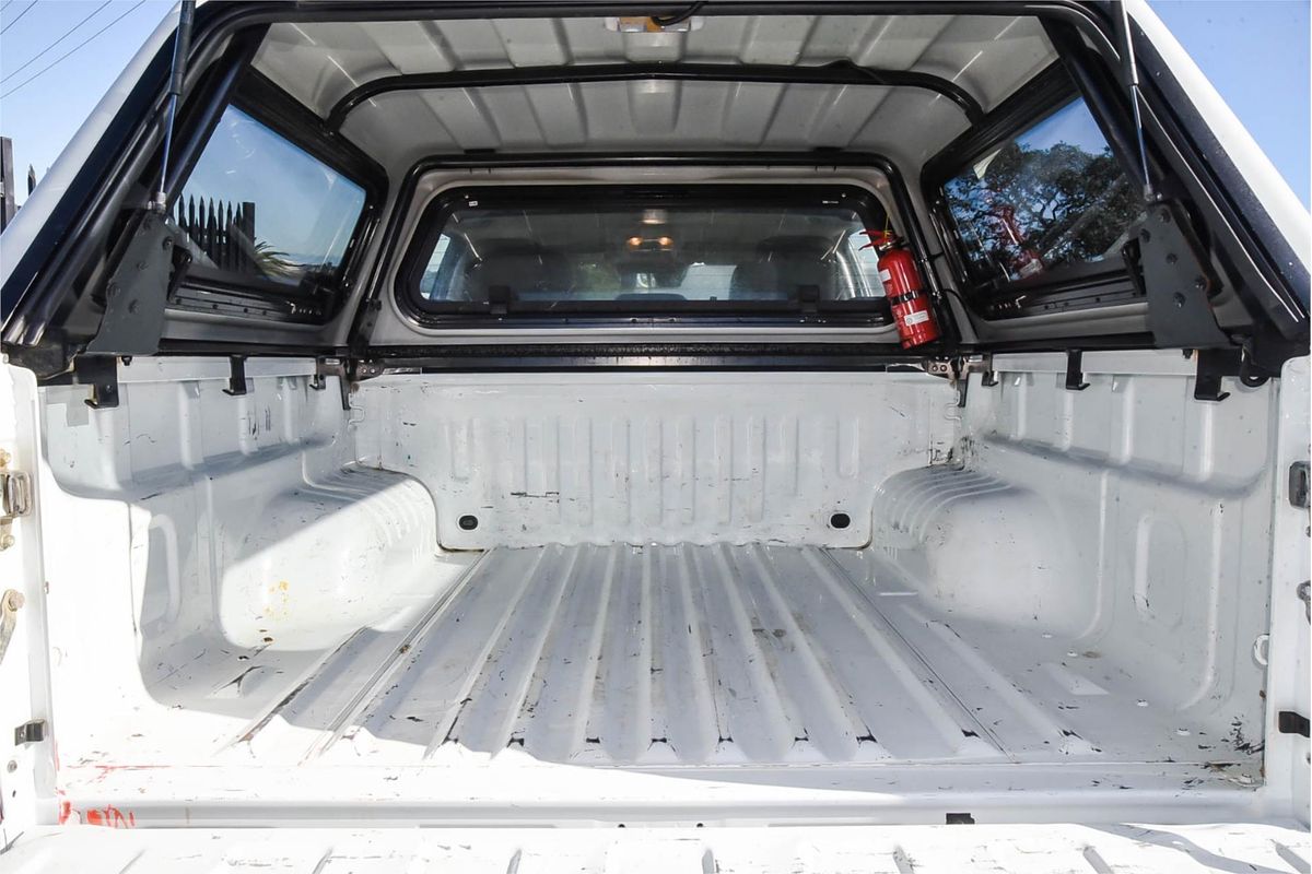 2020 Isuzu D-MAX SX High Ride Rear Wheel Drive