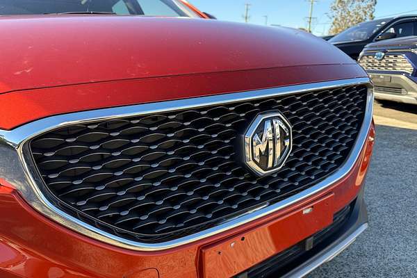 2019 MG ZS Essence AZS1