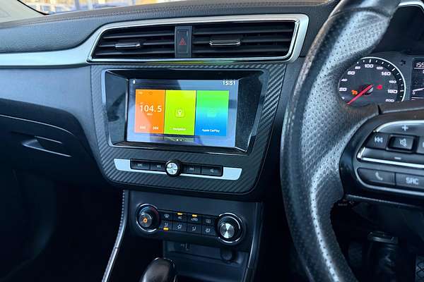 2019 MG ZS Essence AZS1